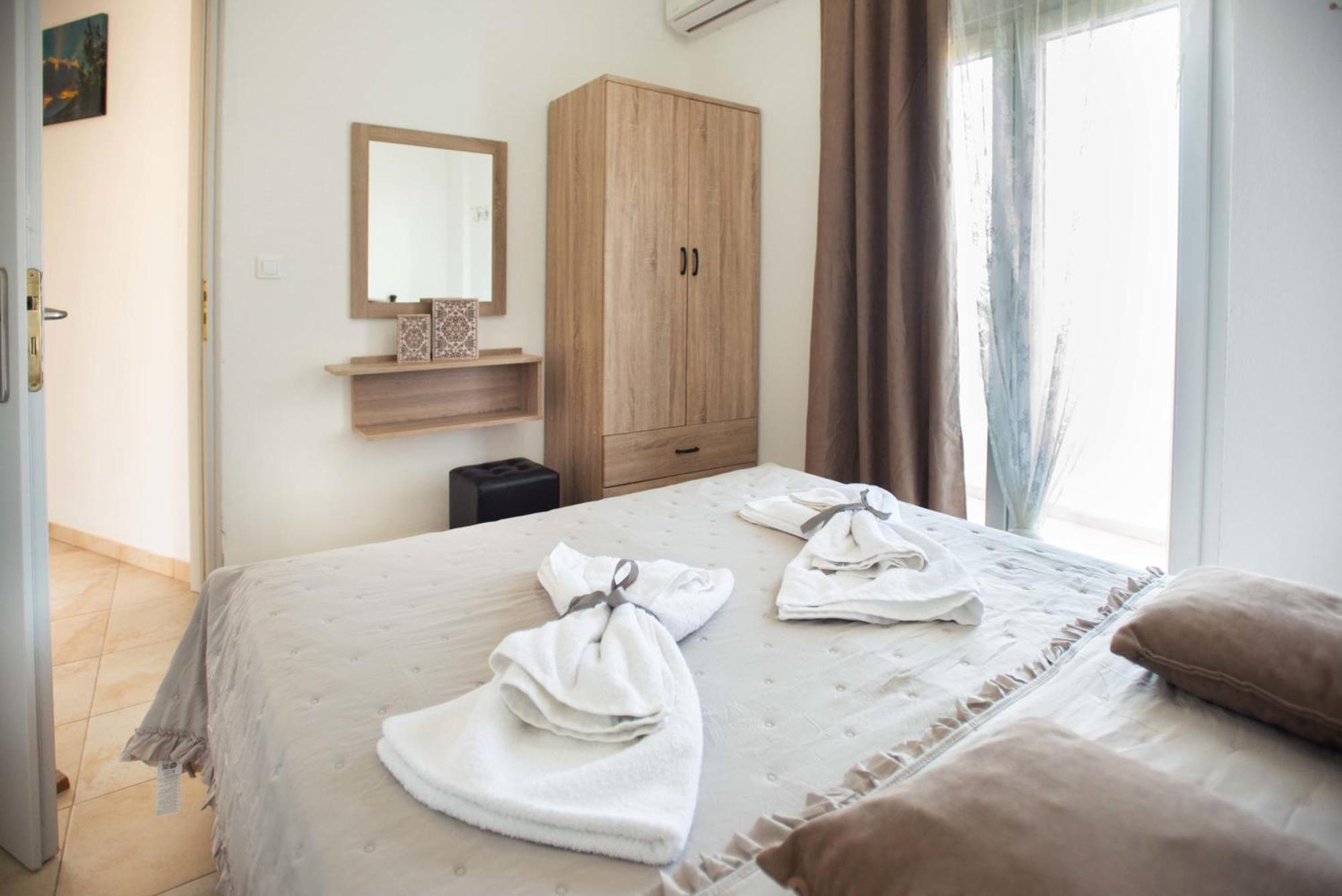 Afrathias Beachhouse - Cretan Hideaway كالاماكي المظهر الخارجي الصورة