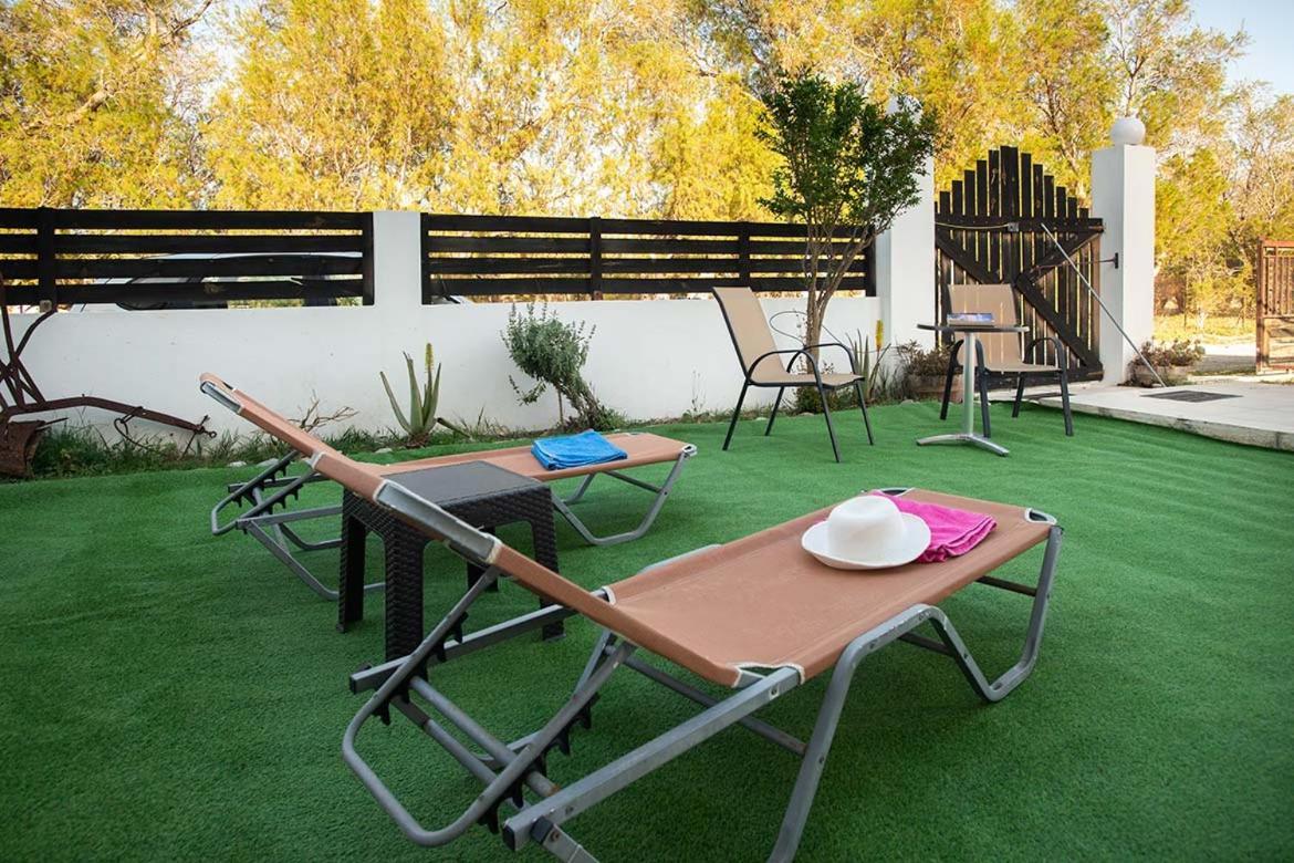 Afrathias Beachhouse - Cretan Hideaway كالاماكي المظهر الخارجي الصورة